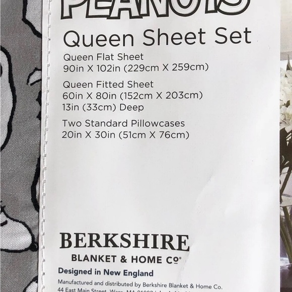 Peanuts Snoopy QUEEN SIZE Valentine’s Day sheet set Gray white NEW - Picture 8 of 8